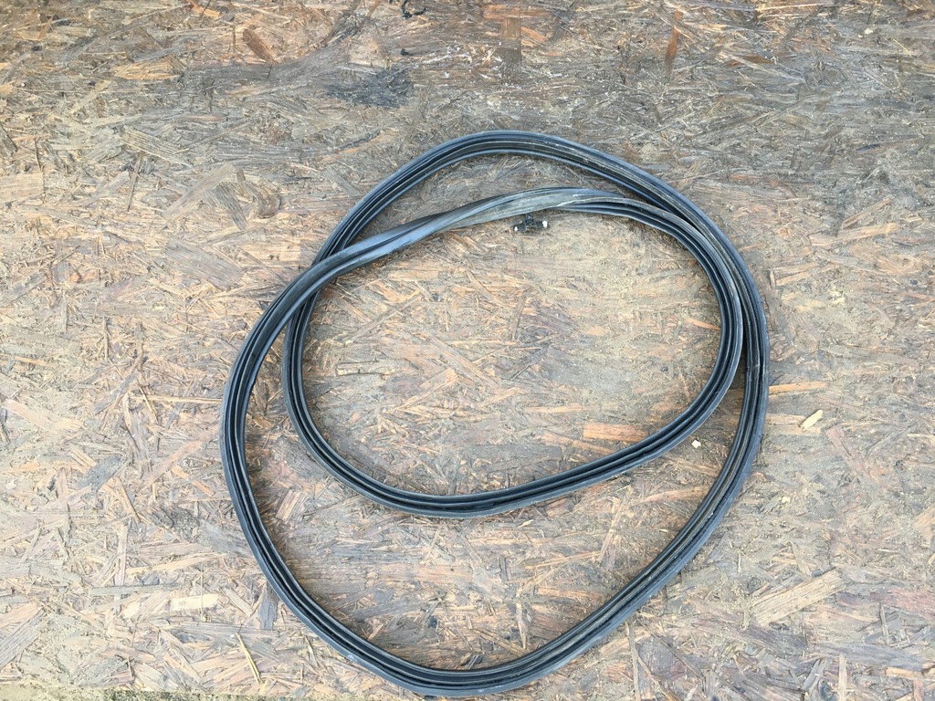 фото №1, Uszczelkaklapy багажника kia sportage iii