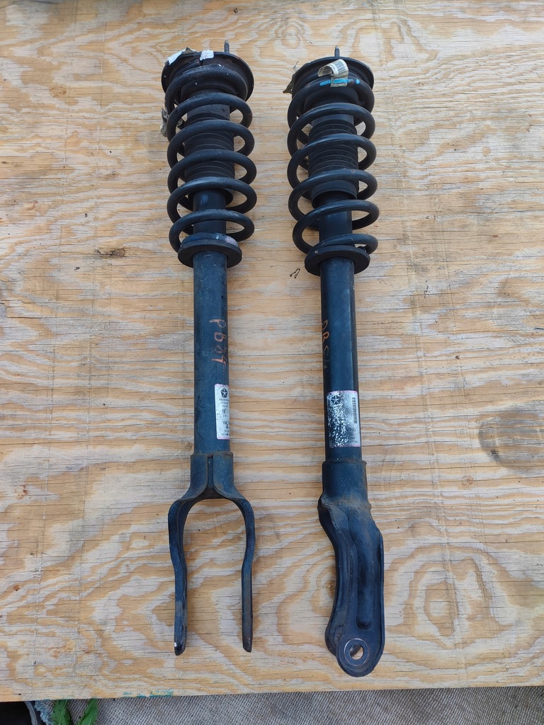 фото №1, Dodge durango 2014- амортизатор пружина