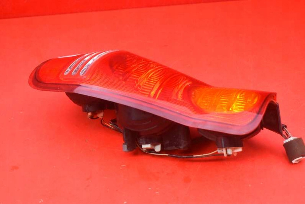 фото №6, Лампа права задня задня 92402-170 hyundai matrix 01-05