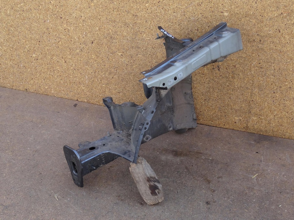 фото №8, Audi q3 8u чверть підкрилок лонжерон ліва перед передня lz7s lz5q lx7r