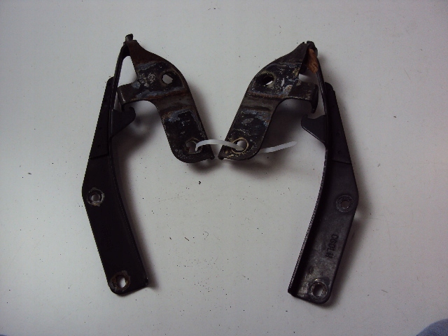 фото №2, Петли капот infiniti fx45 2005 r