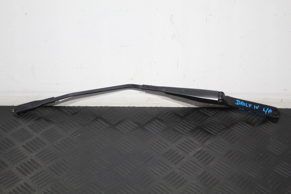 фото №1, Рычаг дворники iveco daily iv 4 5801645537