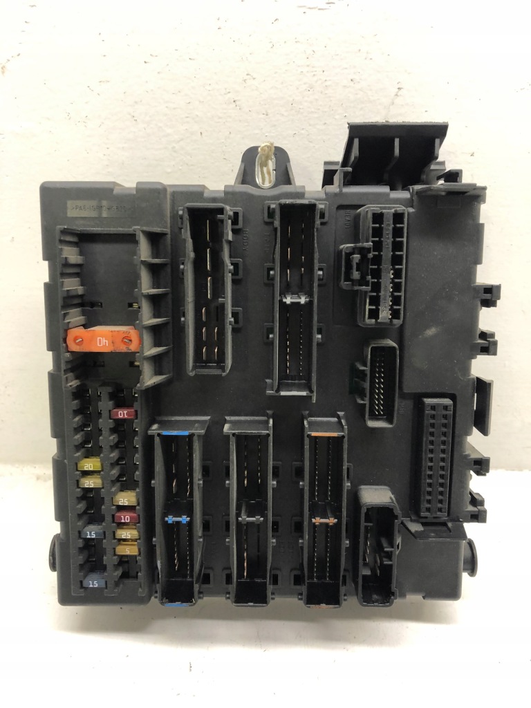 фото №1, Коробка предохранителей bsi opel 13189926