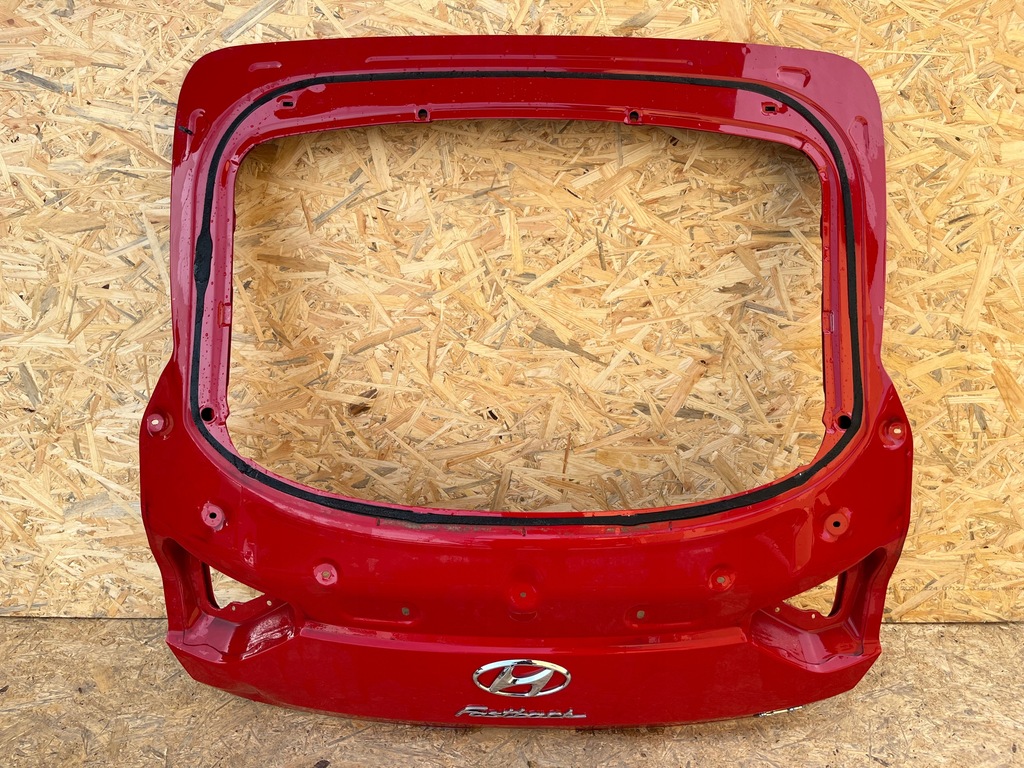 фото №1, Hyundai i30 iii 3 fastback 17- крышка багажника задняя задняя