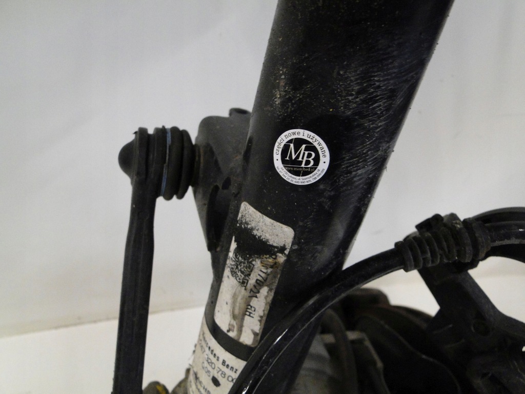 фото №11, Mercedes glb 247 x247 поворотный кулак рычаг лапа правое амортизатор 200d