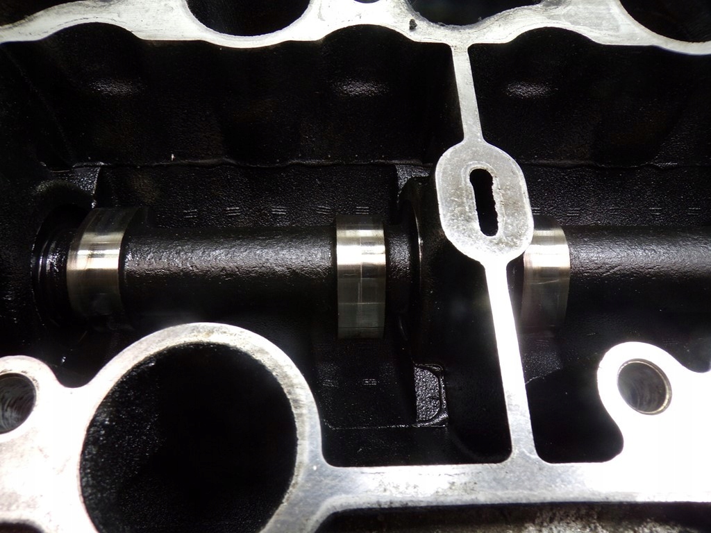 фото №14, Chrysler voyager 2.5 crd головка двигуна