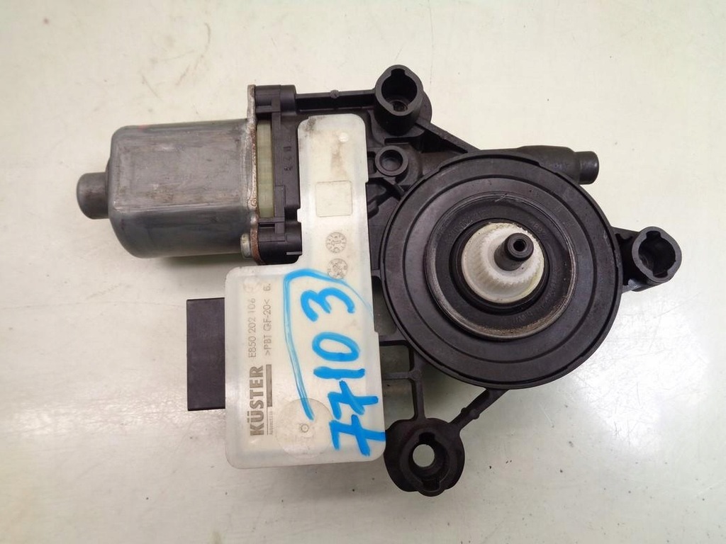 фото №1, Моторчик стекло правый задняя vw t-roc 1.5 tsi 21r