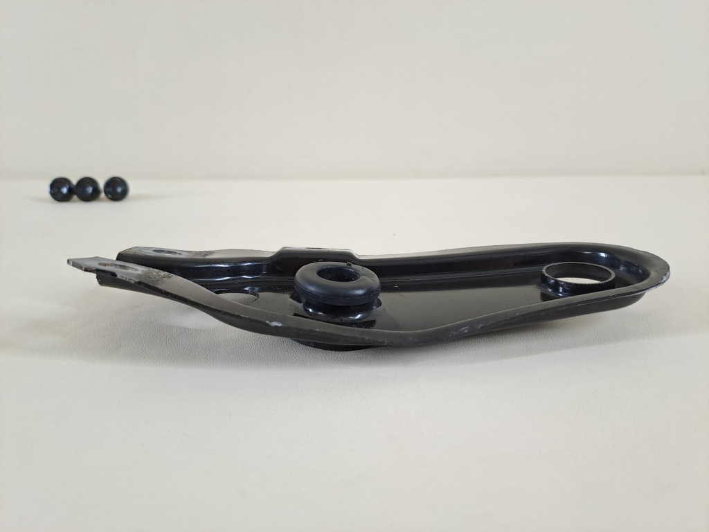 фото №8, Suzuki sx4 s-cross 18r 1.4t lift кронштейн кронштейн радіатора нижній лівий