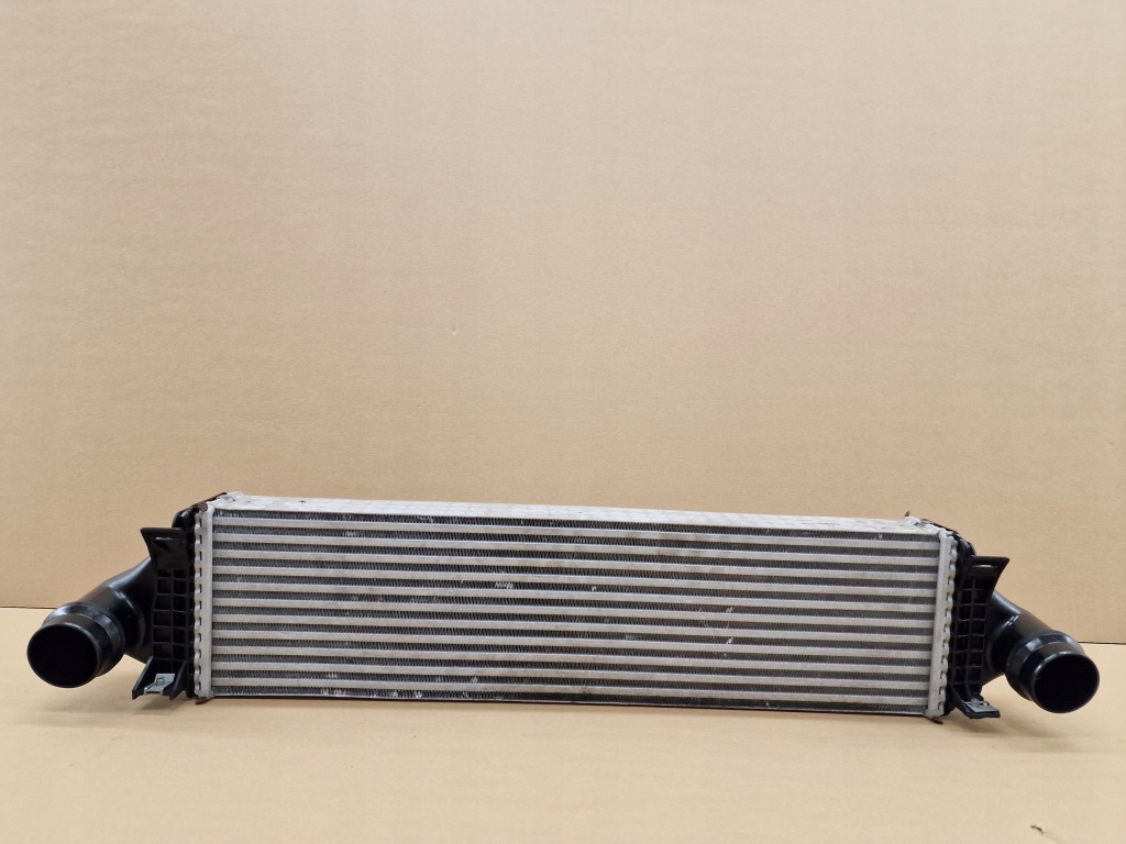 Купити Інтеркулер volvo v40 2.0t t4 t5 рестайлінг