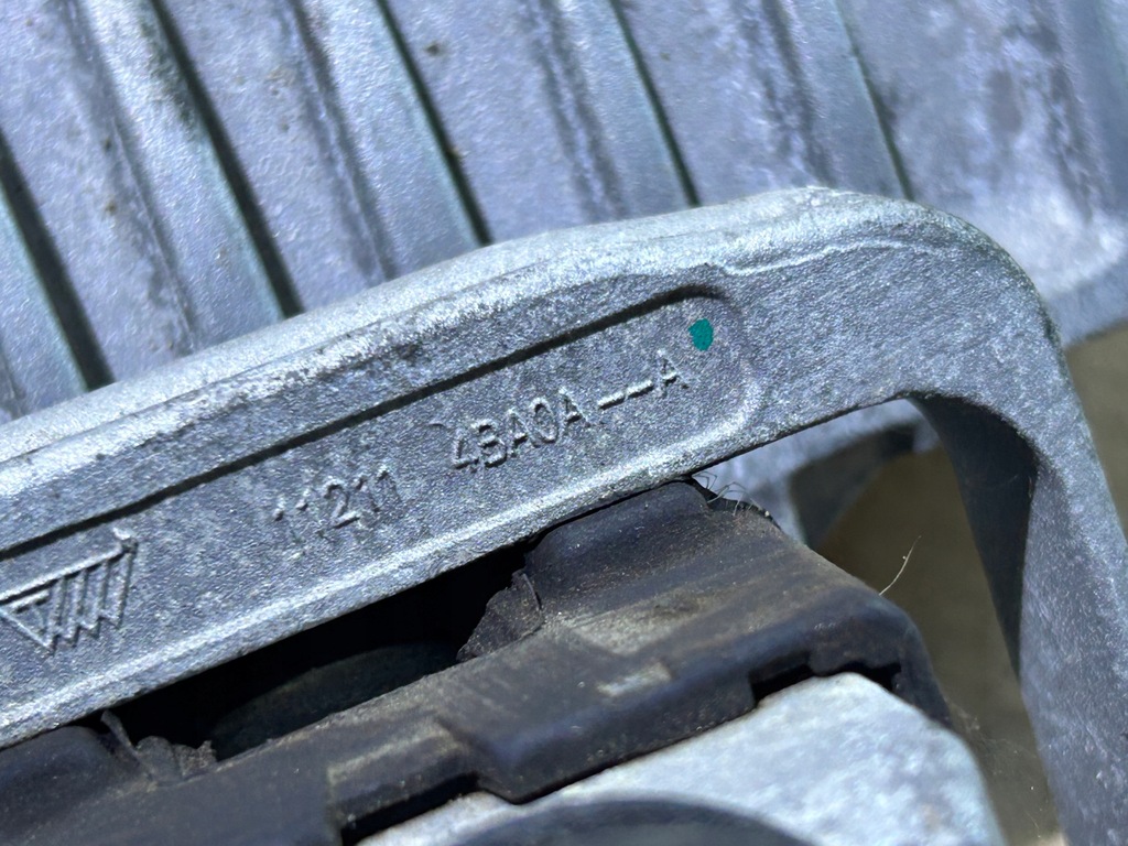 фото №8, Кронштейн подушка двигателя nissan x-trail t32 qashqai 1.6 dci 11211-4ba0a