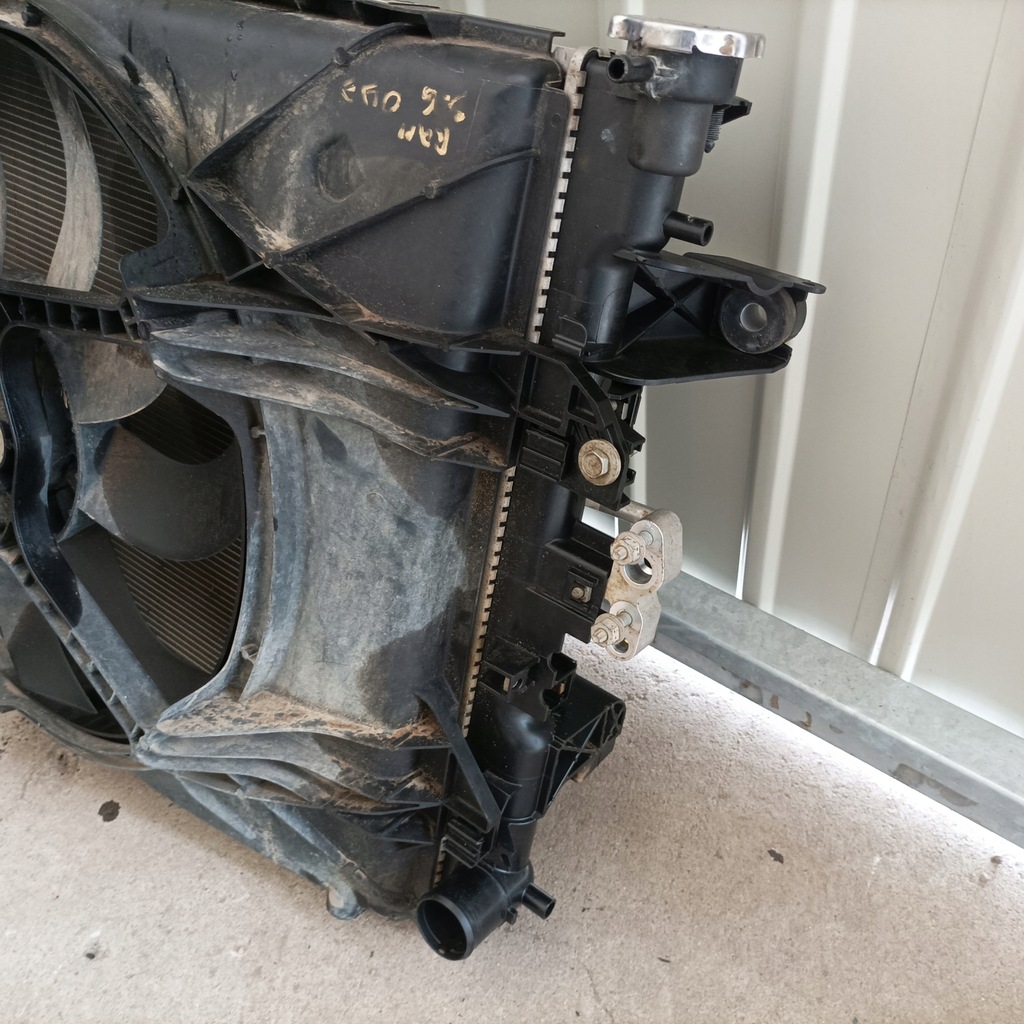 фото №11, Dodge ram 09- радиатор wody 52014609aa usa