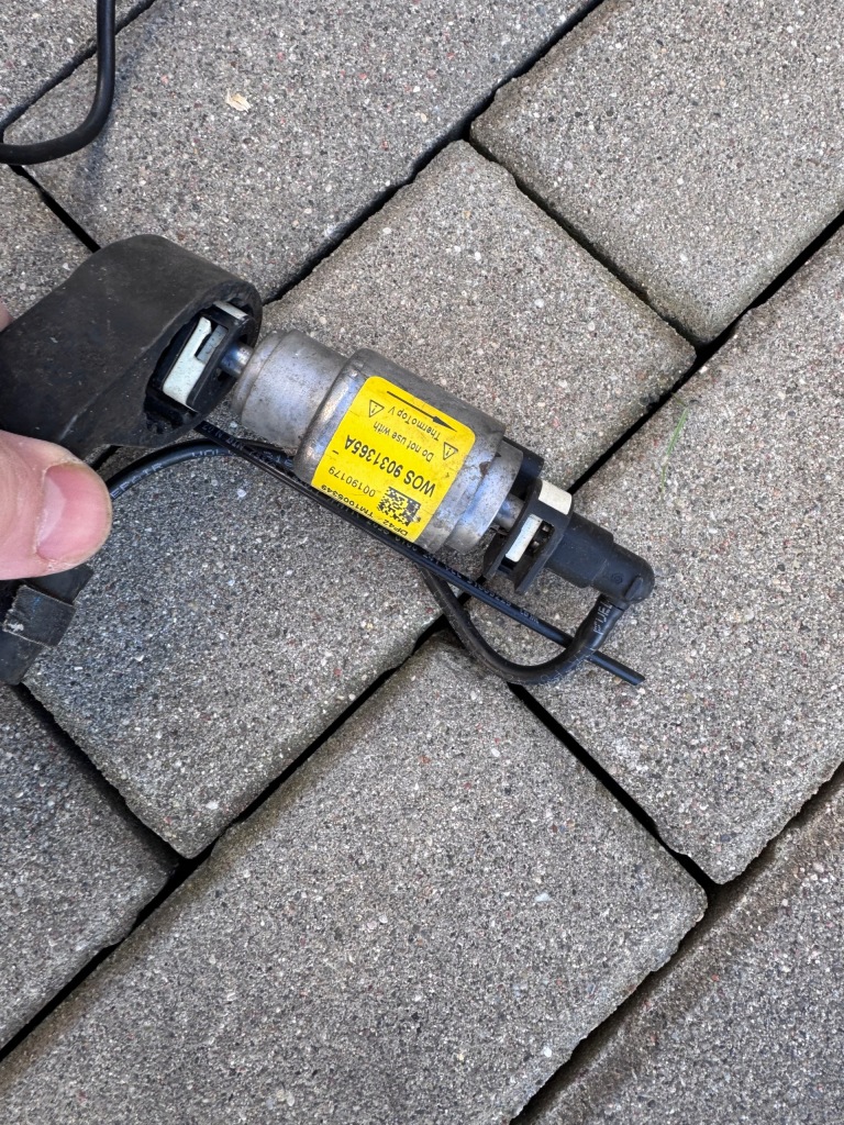 Купити Volvo v90 2 s90 2 помпа пального обігріву webasto 9031365a