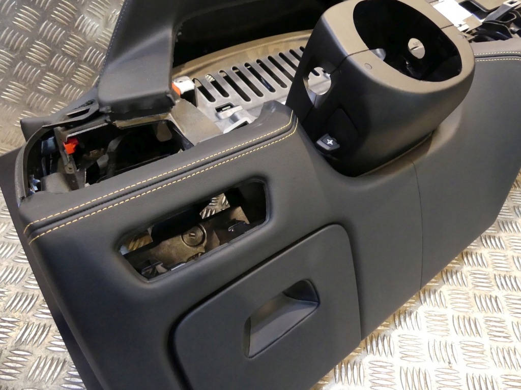 фото №14, Bmw g05 g06 g07 f95 f96 приборная панель приборная панель  оранжевая nić