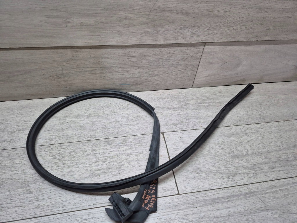 Купити 14423. mclaren artura прокладка двері ліва 16ae889cp