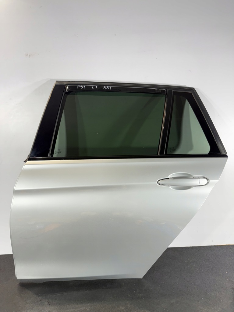 фото №1, Дверь левая задние левый задняя bmw f31 a83 glaciersilber оригинал