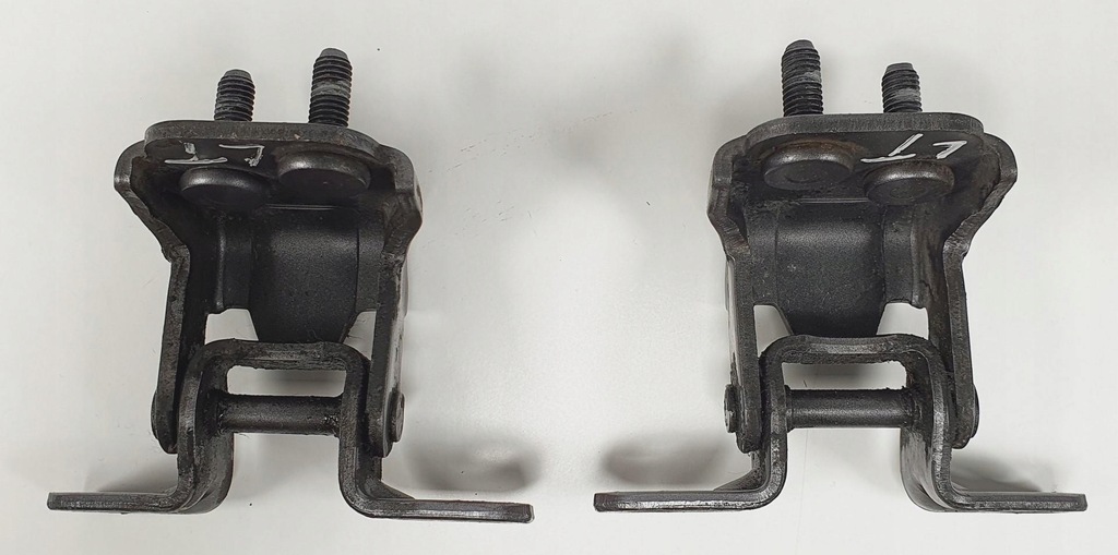 фото №1, Петли дверь левый задняя mazda rx-8 пара