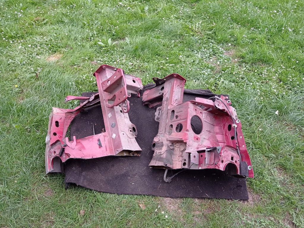 фото №2, Megane ii - четверть лонжерон левый перед