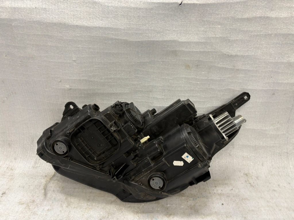 Купити Лампа правий перед opel crossland x led