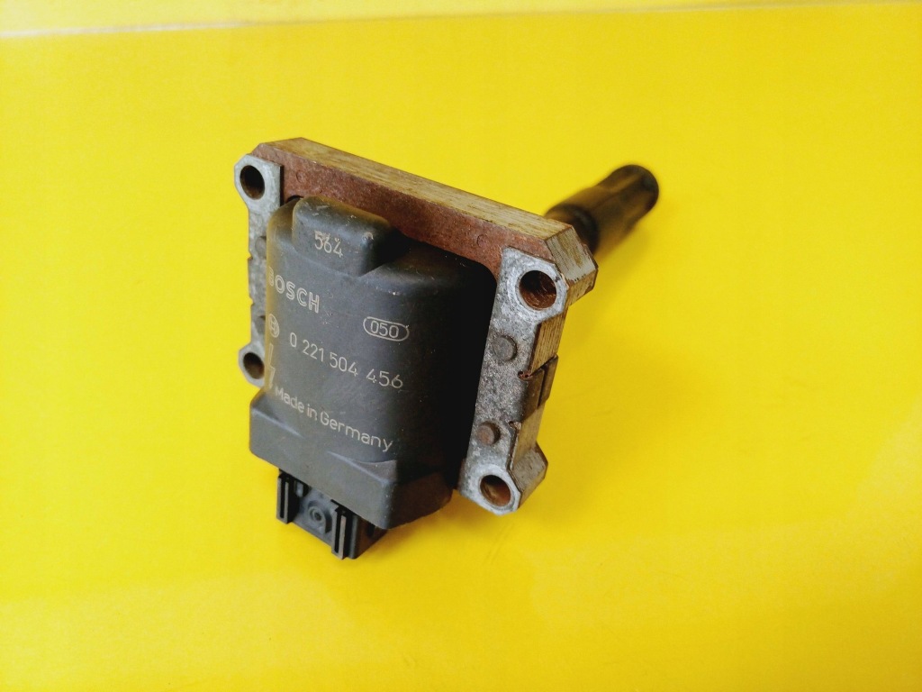 фото №1, Катушка зажигания alfa romeo 166 0221504456 nr561