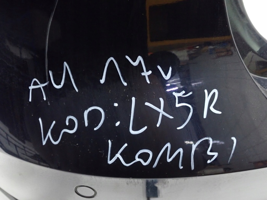 Бампер задні задній комплектний  оригінал pdc фаркоп  audi a4 b9 універсал 17r kod: lx5r Київ