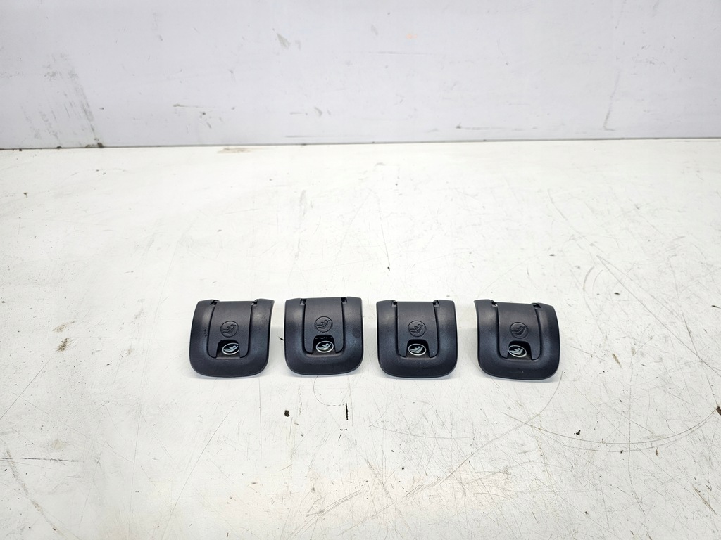 фото №1, Заглушка кріплення isofix задня audi q5 8r 8r0887233 комплект