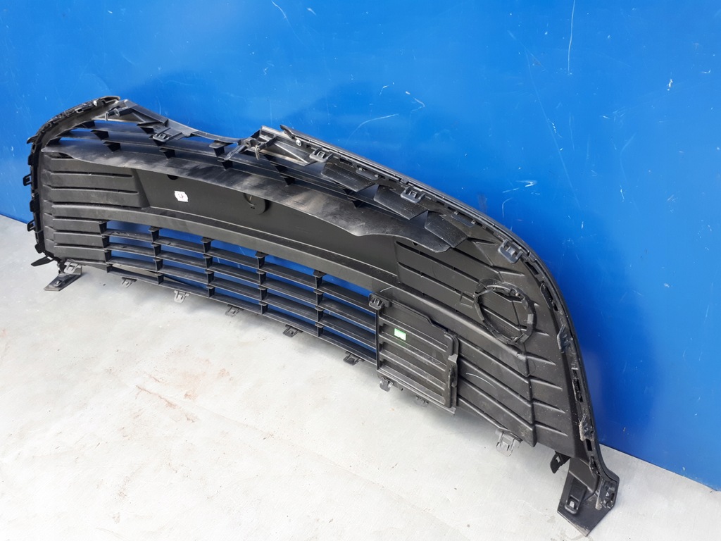 фото №10, Toyota yaris iii lift 2014- 14-17 решітка бампера