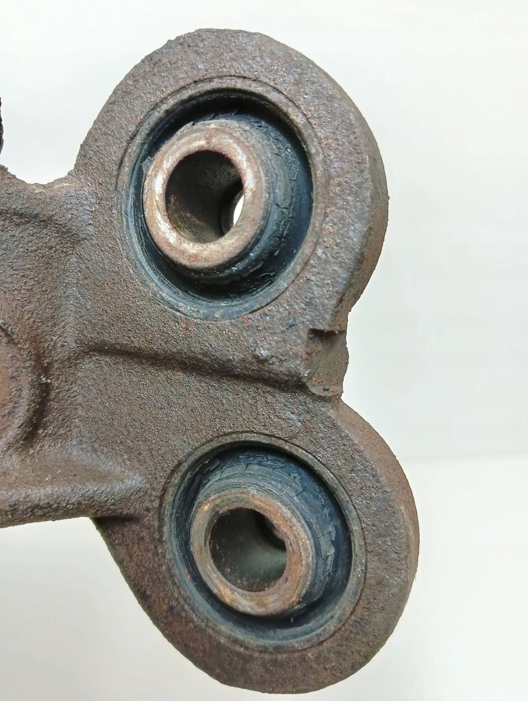 фото №6, Honda legend ii coupe ka8 94 кронштейн опора кронштейн коробки передач 3,2 b