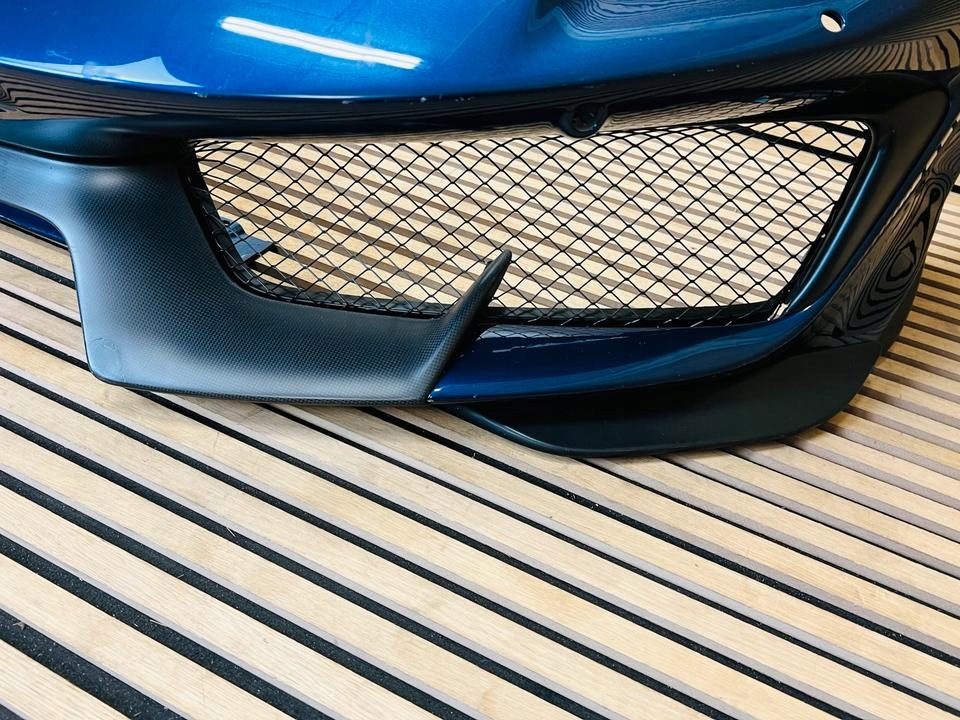 Ferrari 488 pista бампер сплиттер карбон перед Оригинал