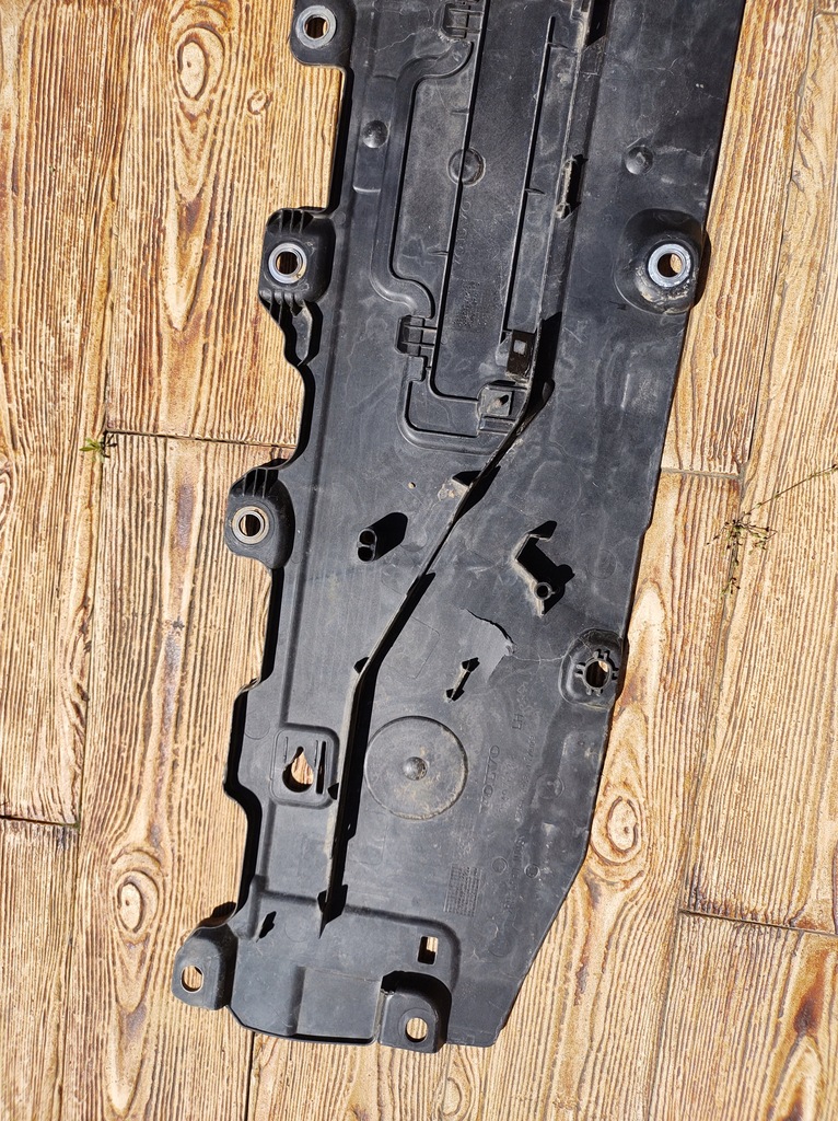 фото №11, Volvo v60 18r- защита подвеска левая