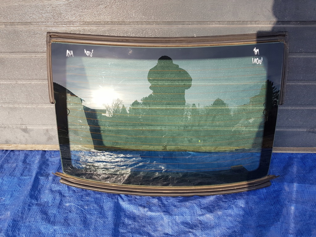 фото №1, Mercedes slk r171 w171 стекло задняя задняя 1716700002