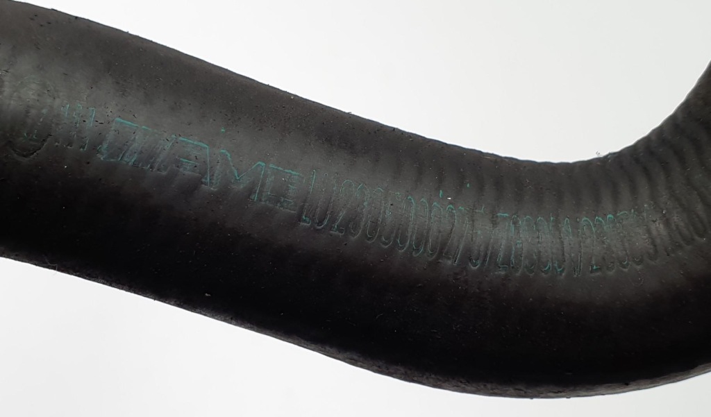 Пабтрубок  труба воды mercedes sl 55 r230 amg 2305000275 Оригинал