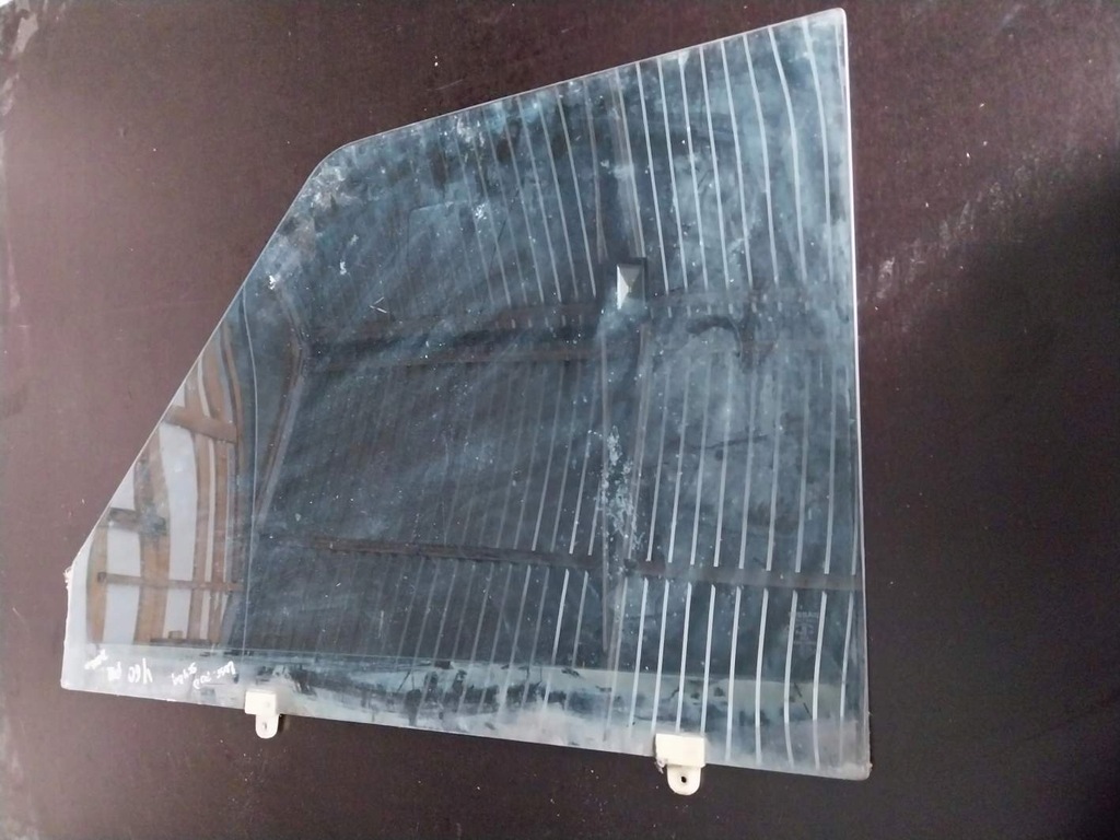 фото №1, Стекло передняя правая nissan patrol y60 87-92