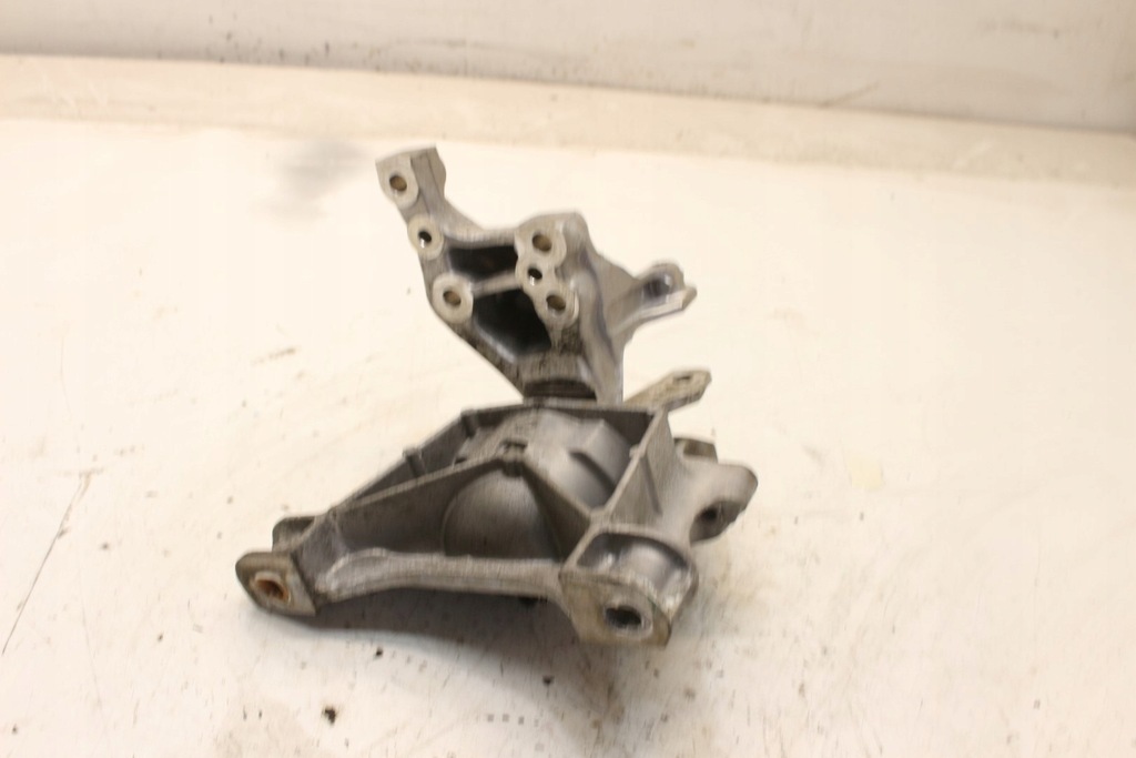 фото №5, Кронштейн подушка двигателя 4a110010 peugeot expert iii jumpy 2.0 blue hdi