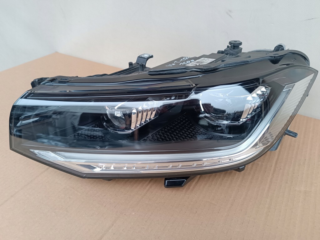 фото №1, Vw volkswagen t-cross лампа левая full led 2gm941035b cała