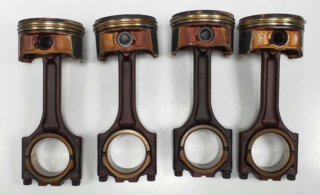 фото №5, Поршень + шатун volvo v50 2.4 b b5244s4