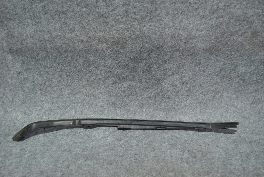 фото №1, Dodge ram 1500 iv прокладка дверь вертикальная левый задняя 55372703ae