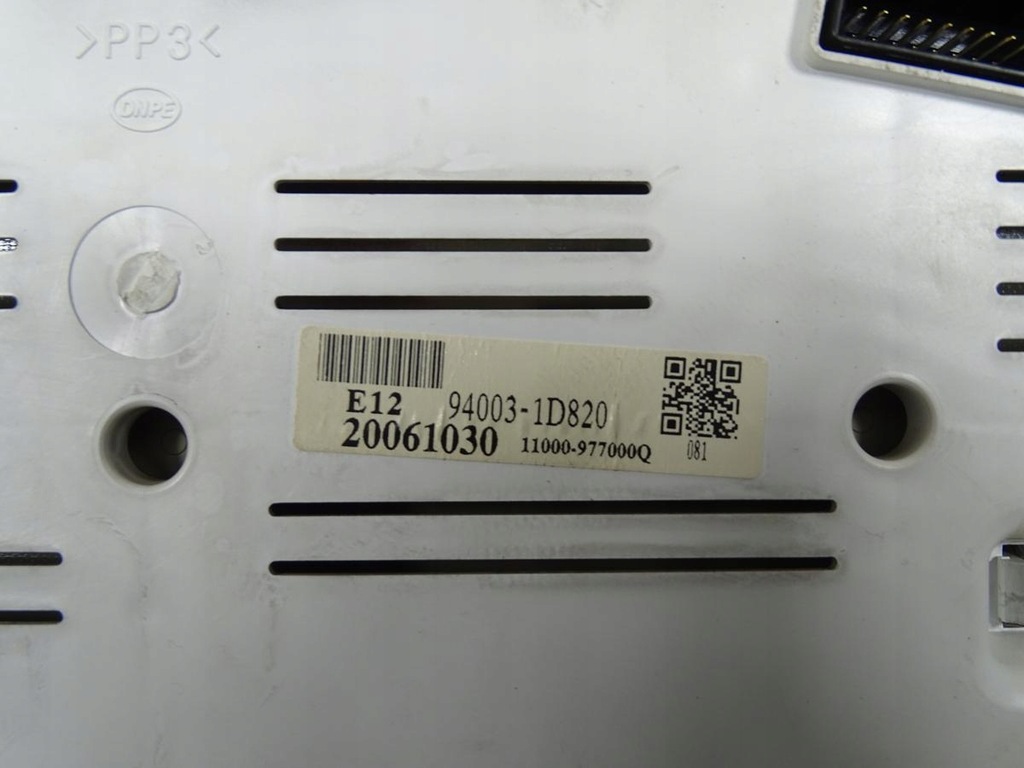 фото №9, Счетчик приборы спидометр kia carens iii 3 2.0crdi 140km 06-2012 d4ea