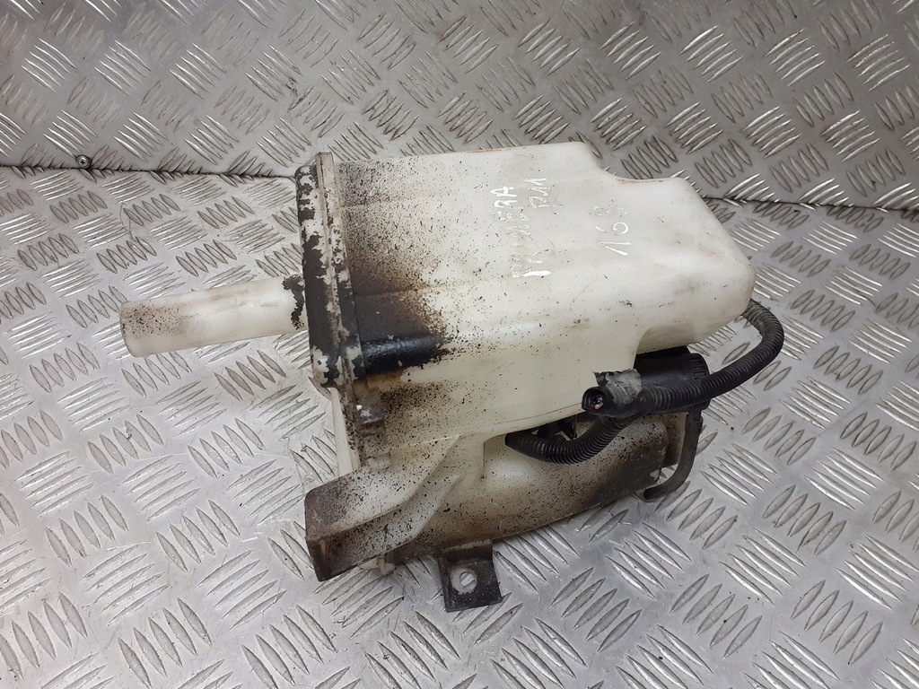 фото №1, Бачок омывателя nissan primera p11