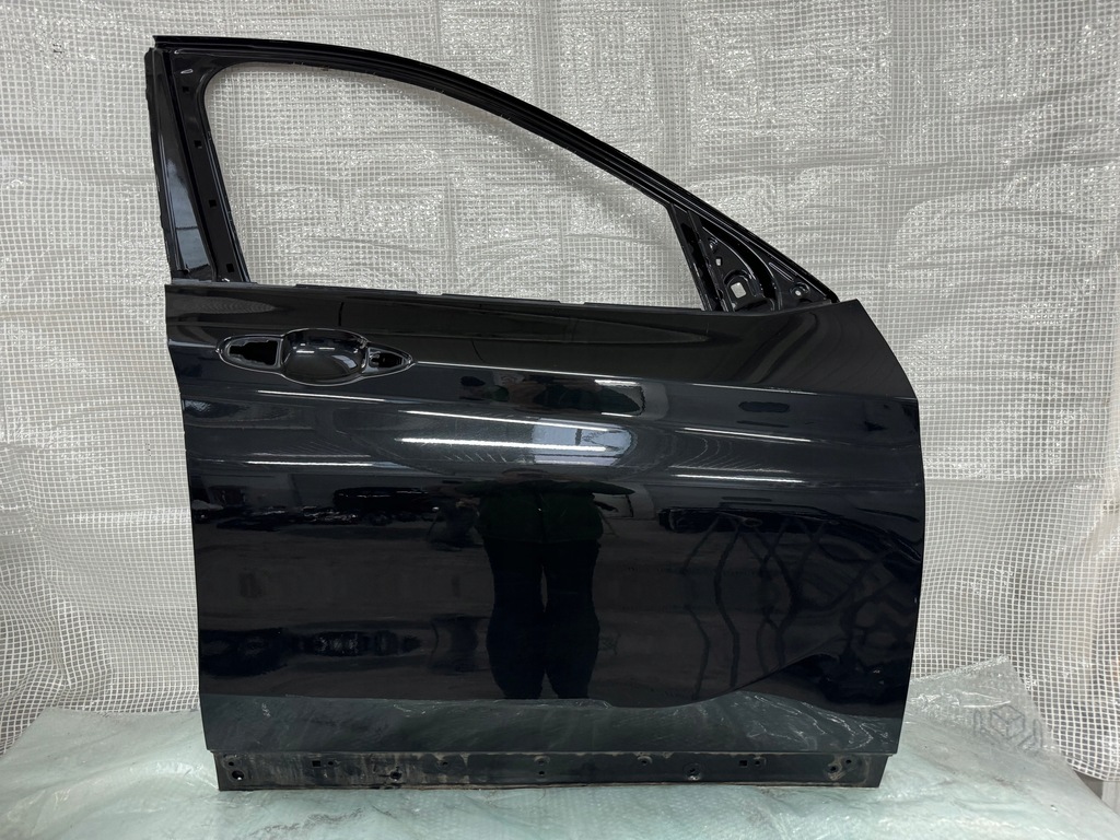 фото №1, Bmw x1 f48 правое передние дверь