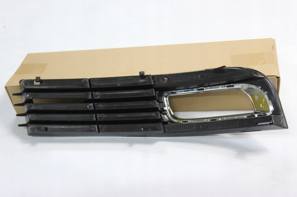 фото №8, Premium решітка радіатора решітка ліва audi a8 d3 08-10r. отвір протитуманні фари хром black