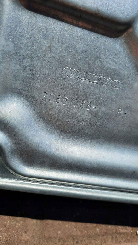 фото №4, Підйомник скло перед правий volvo xc70 ii 07-16