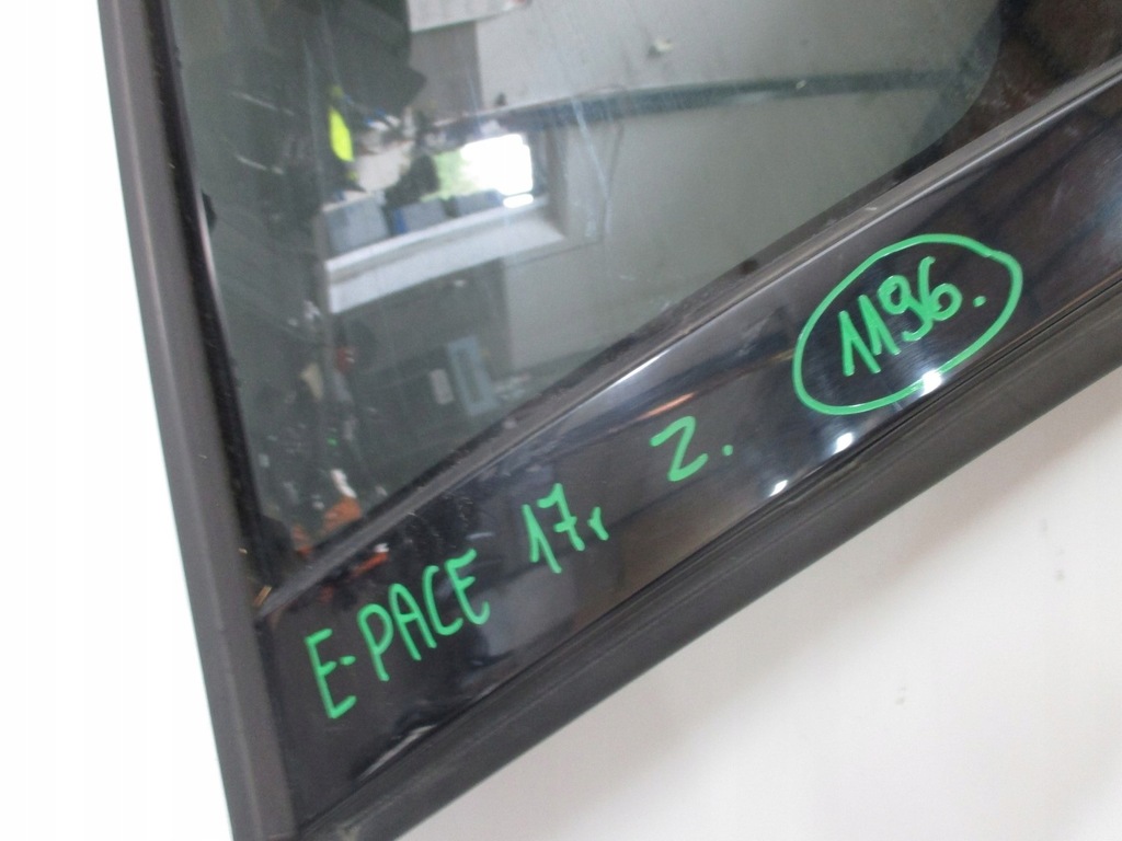 фото №6, Дверь правое задние jaguar e pace 17r