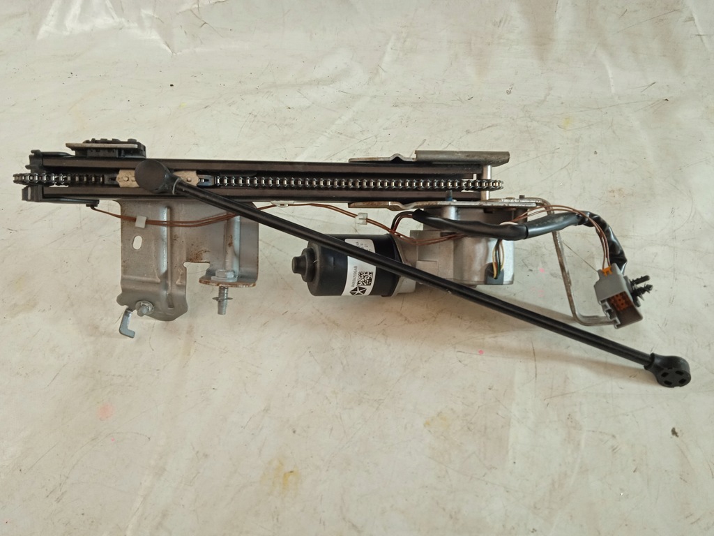 фото №8, Town country v 10- привод крышки usa pn16915741ab