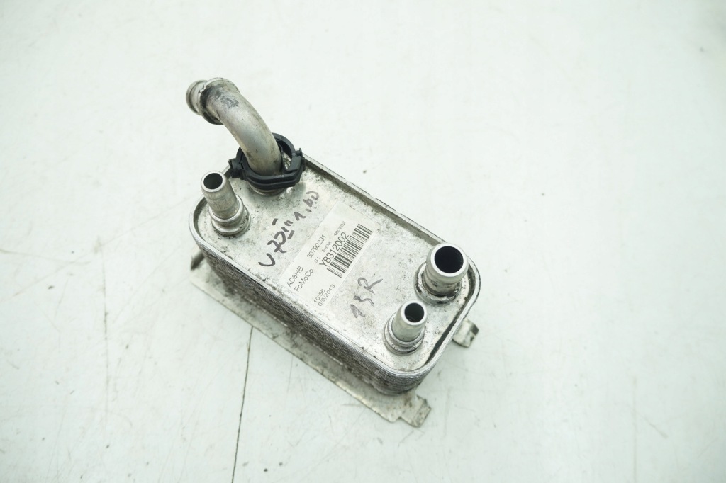 фото №1, Volvo v70 iii радиатор масла 30792231