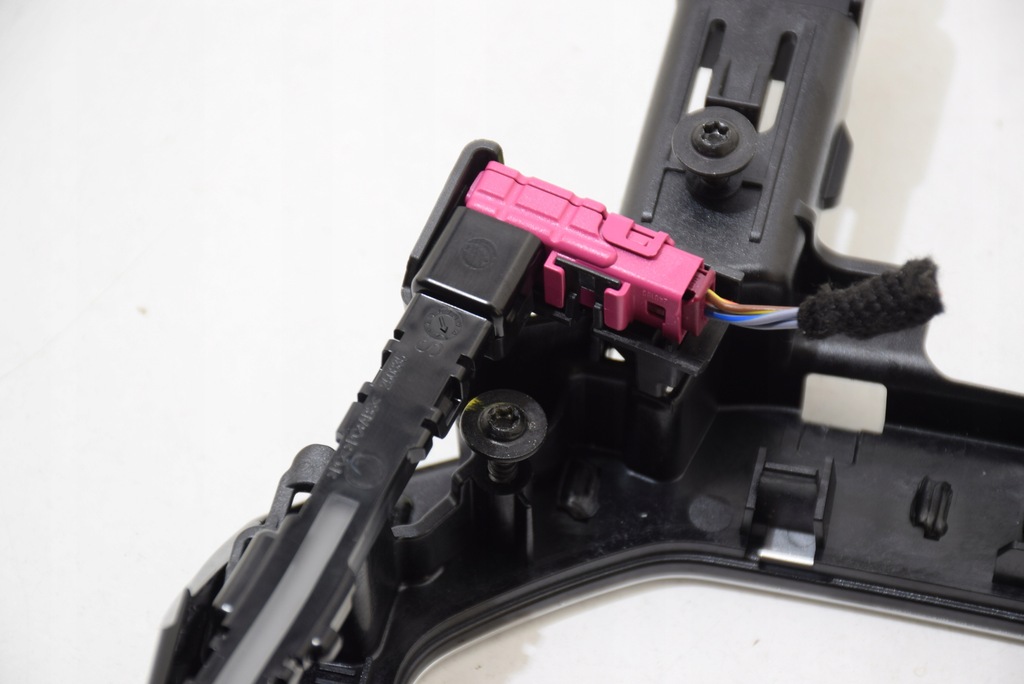 фото №9, Bmw 7 i7 g70 рамка выборщик молдинг декоративная dekor туннель подлокотник