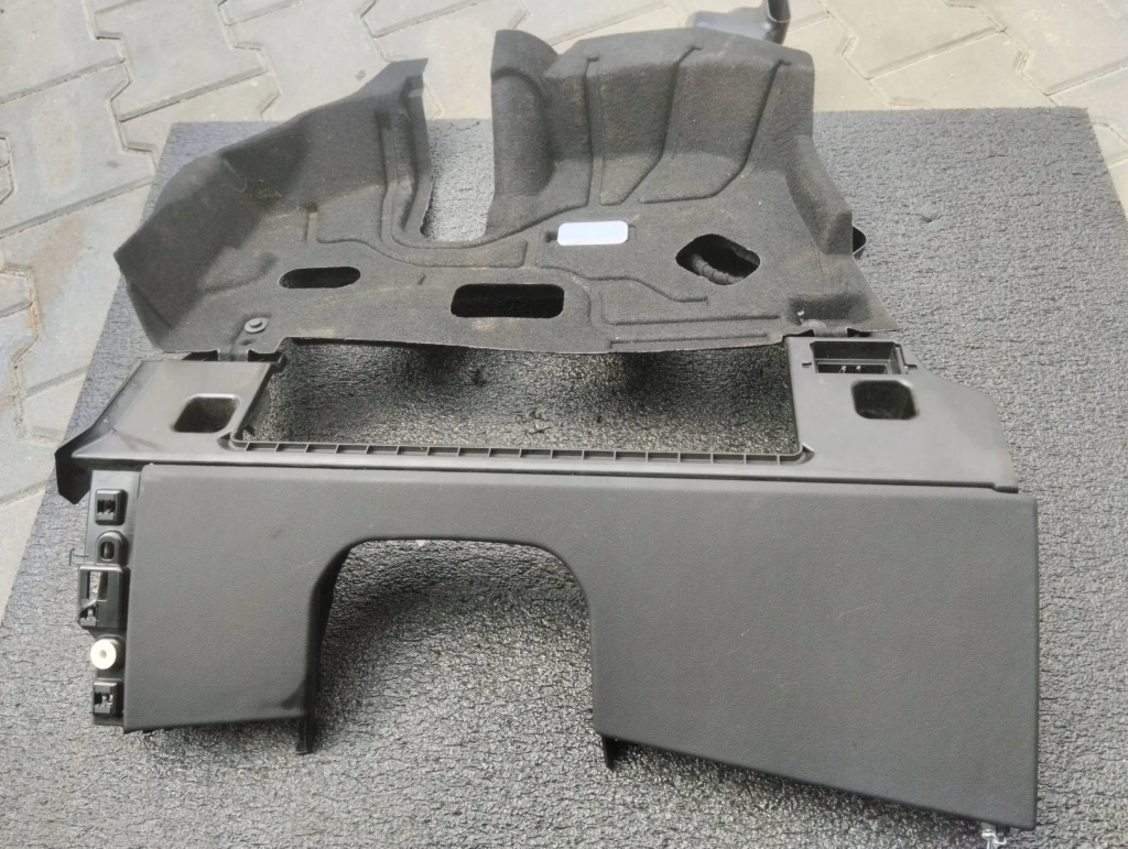 фото №1, Porsche taycan защита нижняя pod руль