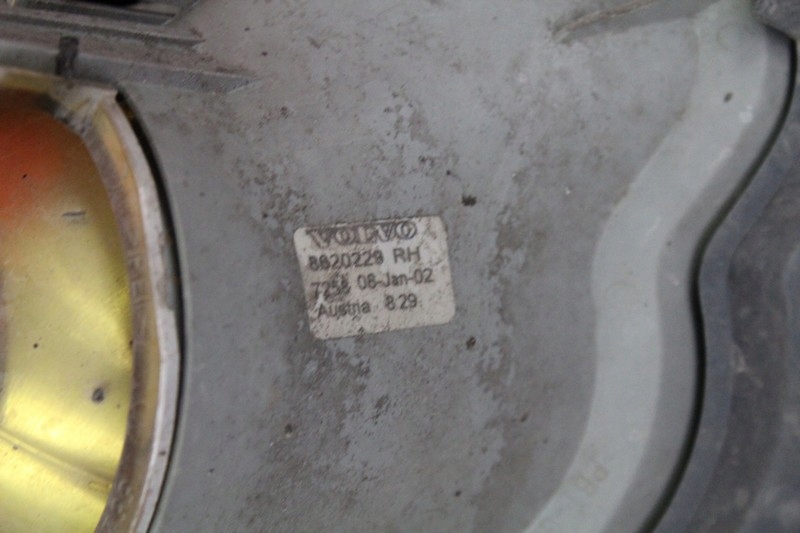 фото №13, Бампер перед передний 427-26 09190305 volvo v70 2 ii 00-07