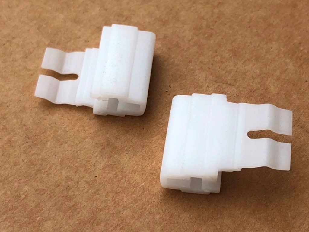 фото №11, Шторка солнцезащитная люк grey серая do toyota camry avalon 2018