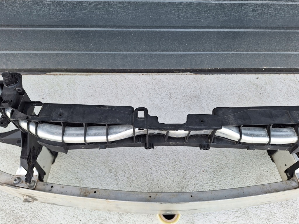 фото №5, Mercedes w176 w246 w117 pas передній демонтаж