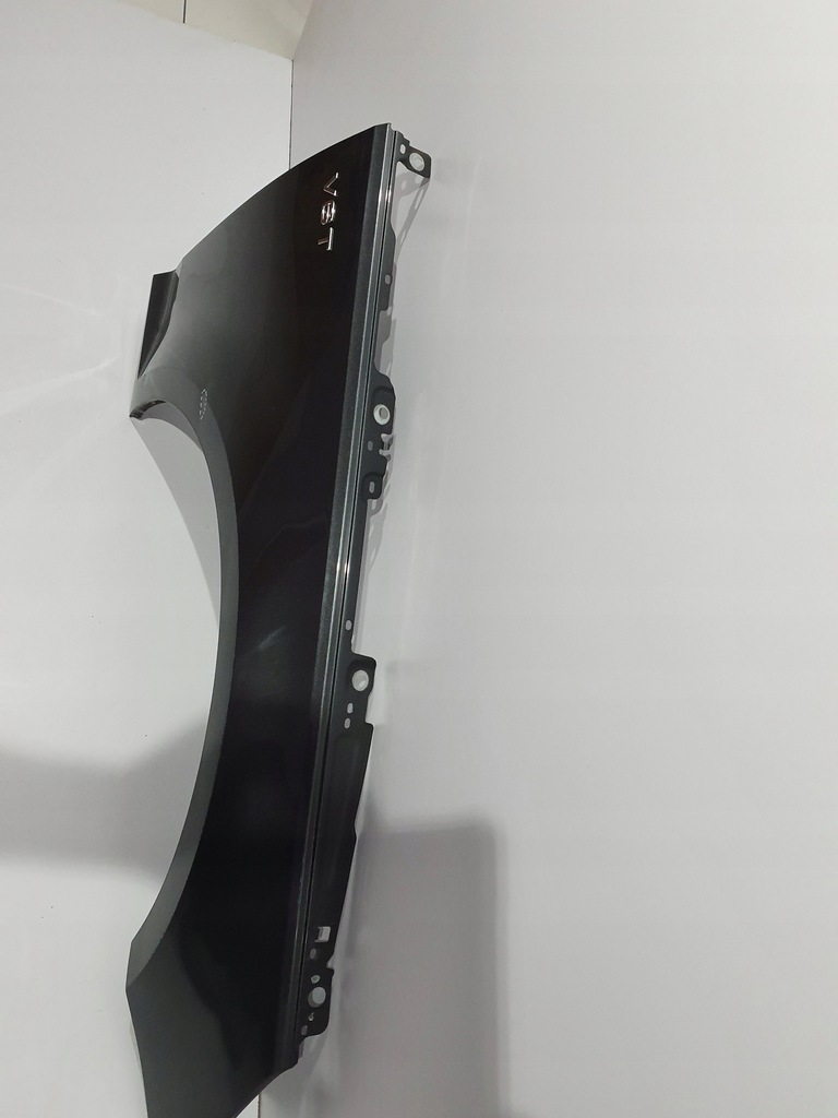 фото №10, Крыло правый audi a4 8w 8w9